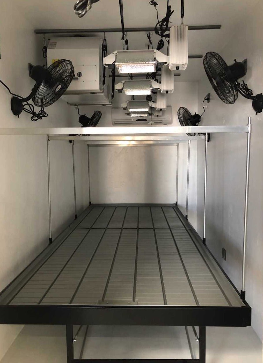 Continuous / Custom Tray Rolling Bench System - per square foot - BetterGrow Hydro