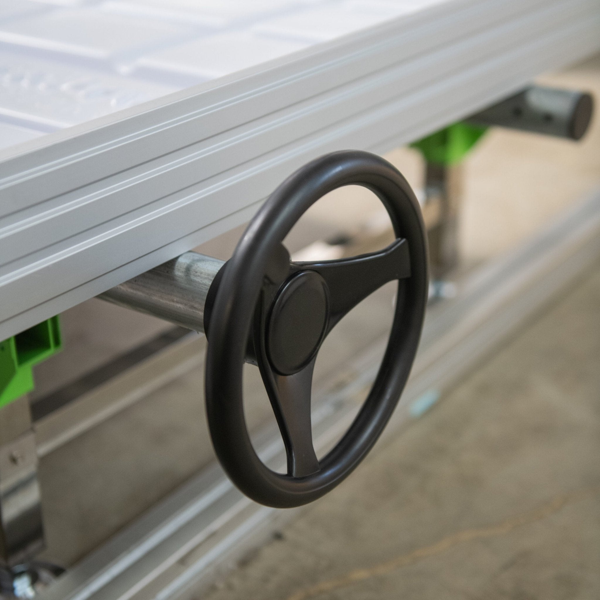 Single - Tier Rolling Bench System - per square foot - BetterGrow Hydro