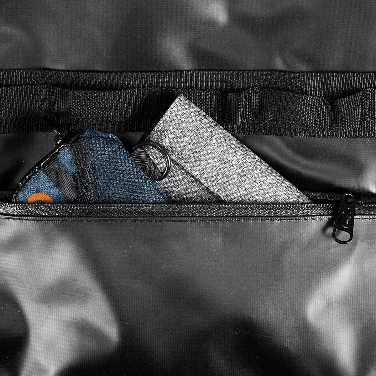 SkunkGuard Odor - Proof Explorer Roll Up Back - Pack - Black - BetterGrow Hydro