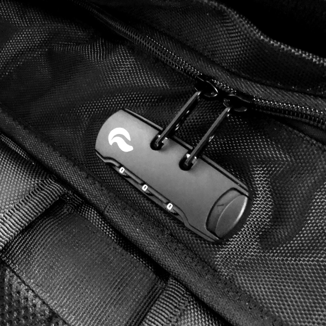 SkunkGuard Odor - Proof Rogue Backpack - Black - BetterGrow Hydro