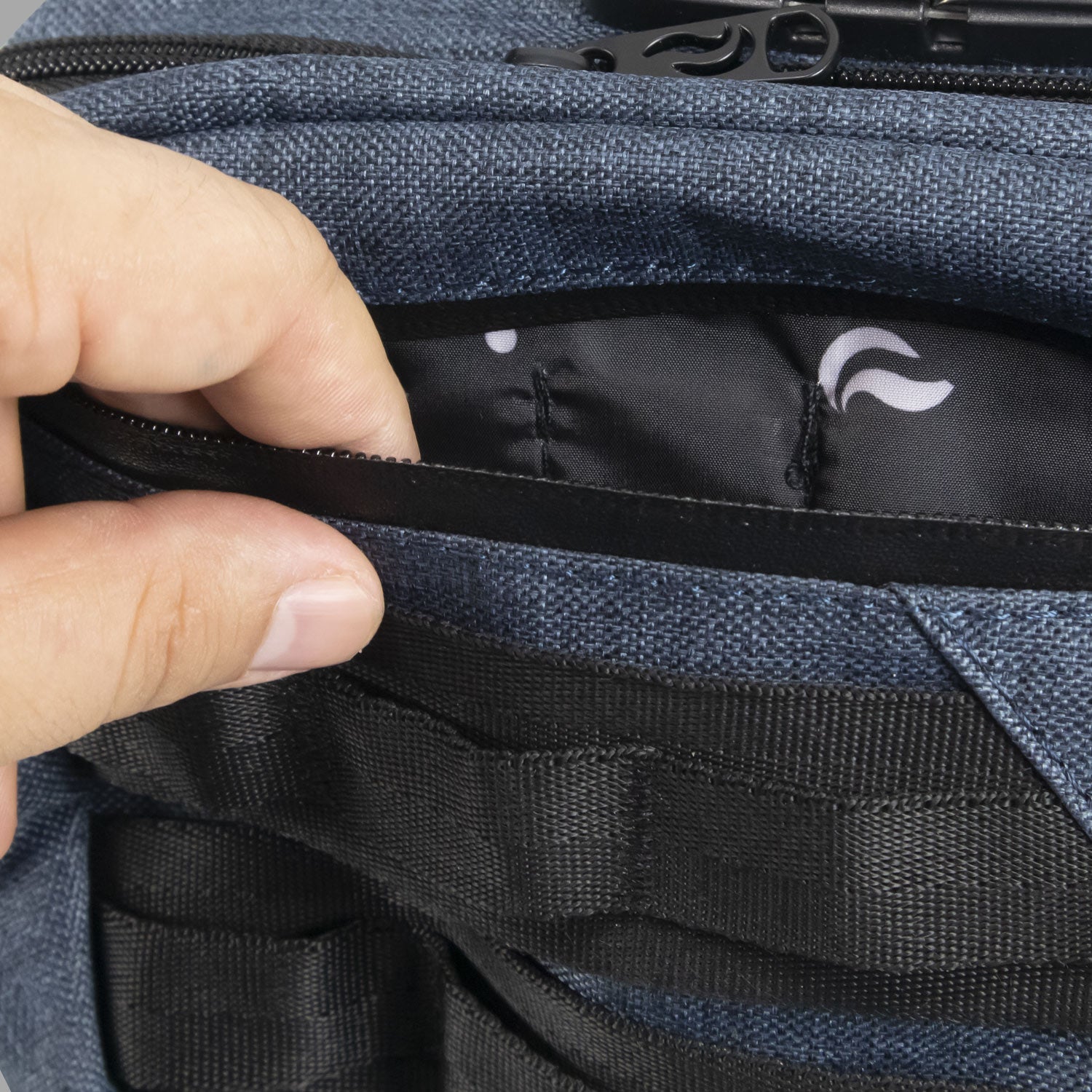 SkunkGuard Odor - Proof Small Kross Bag - Black - BetterGrow Hydro